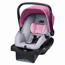 Chicco Infant Car Seat with Detachable Base